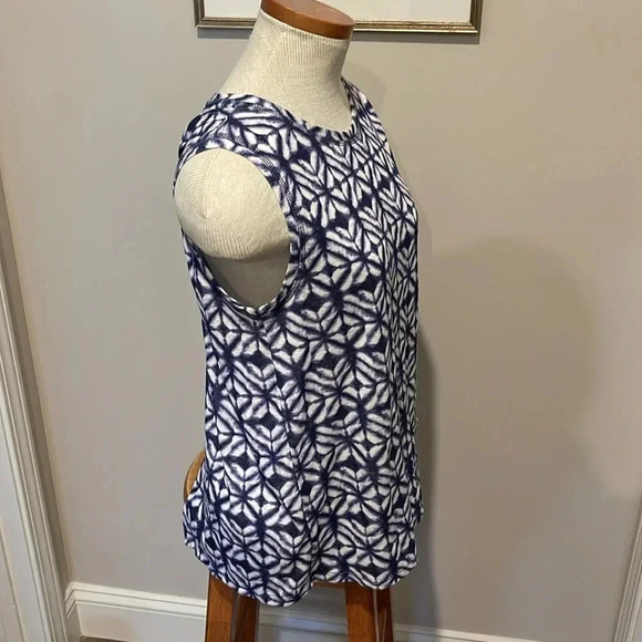 Athleta - Breezy Bella Split Back Tank Blue Geometric Ikat Print - Size Small - Picture 4 of 9